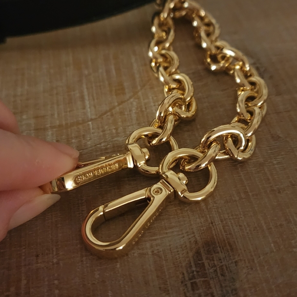 Michael Kors Selma 3 IN 1 Satchel - Picture 10 of 13